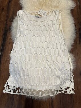 New with the tags Zara top